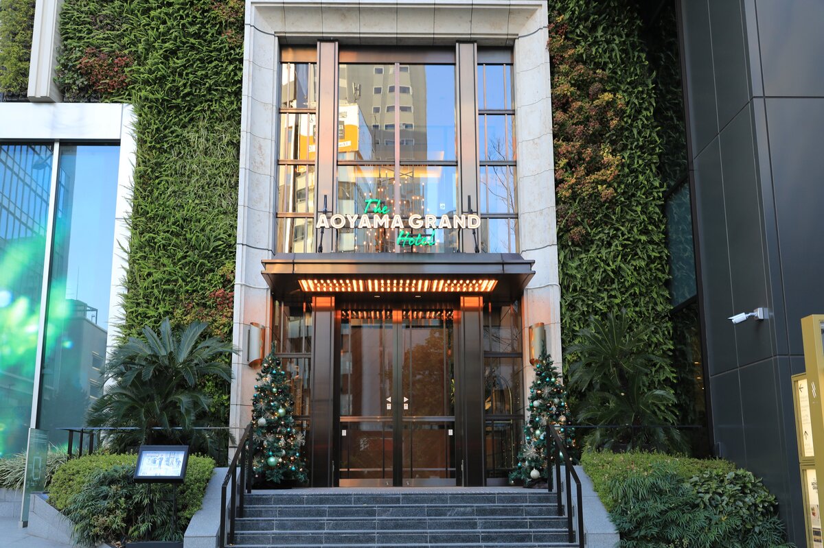 メインビジュアル：青山グランドホテルで過ごす、心ときめくクリスマスの休日