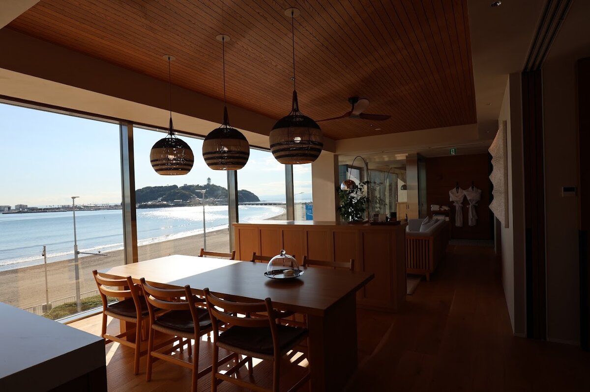 メインビジュアル：UMITO 鎌倉腰越で過ごす、湘南の絶景と美食2泊3日の旅【後編】