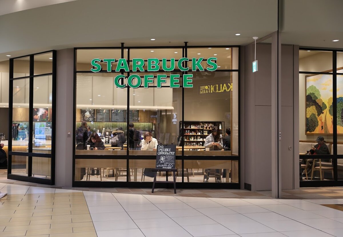 スターバックス コーヒー 越谷レイクタウン アウトレット店：スタバ7店目