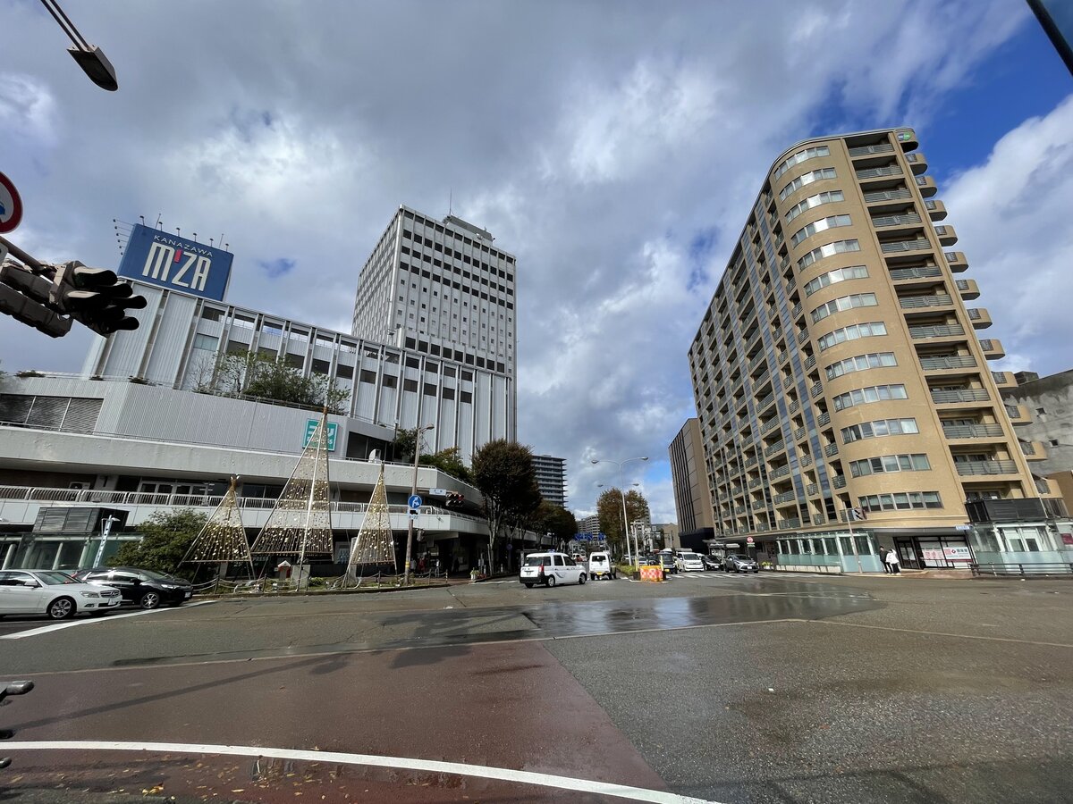 菅原神社:神社の鳥居と社殿