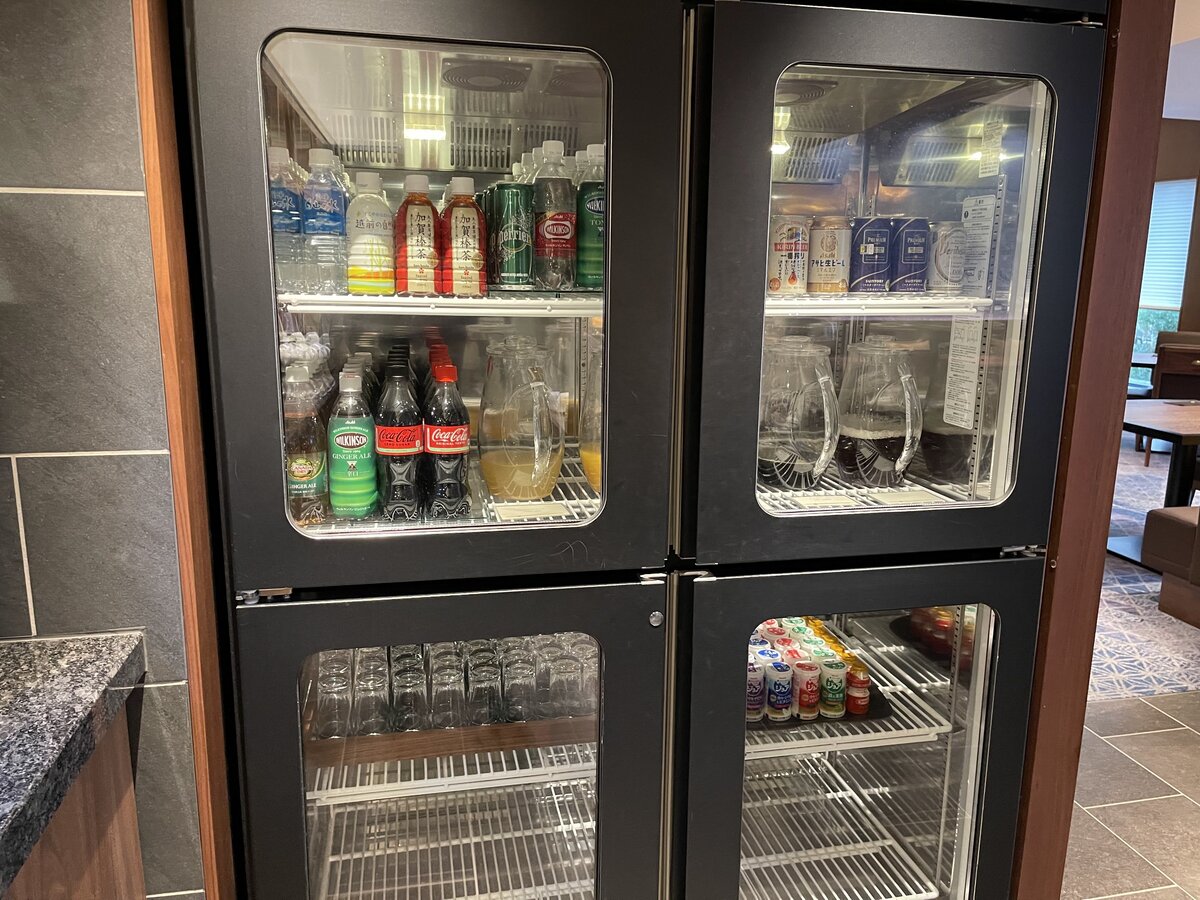 200年前のひがし茶屋街創立時の絵図:東茶屋街の案内板がある風景