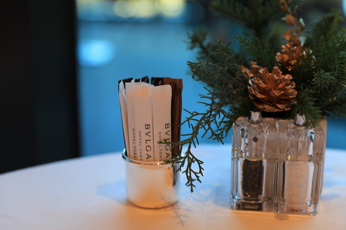 BVLGARI HOTEL：ホテルの枕メニューと室内