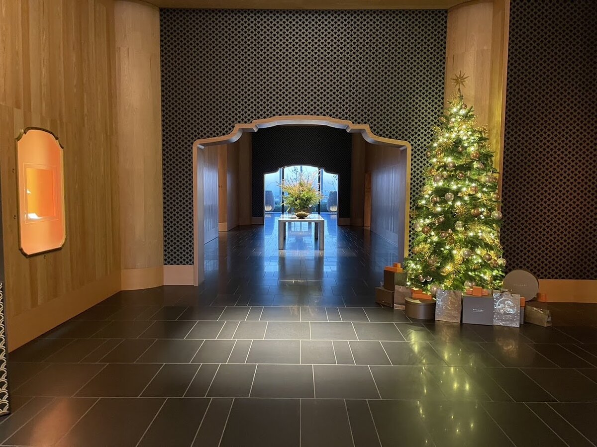 BVLGARI BAR：ブルガリバーの看板