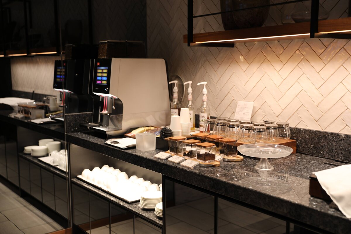 ハイアットリージェンシー横浜：電話とスピーカー