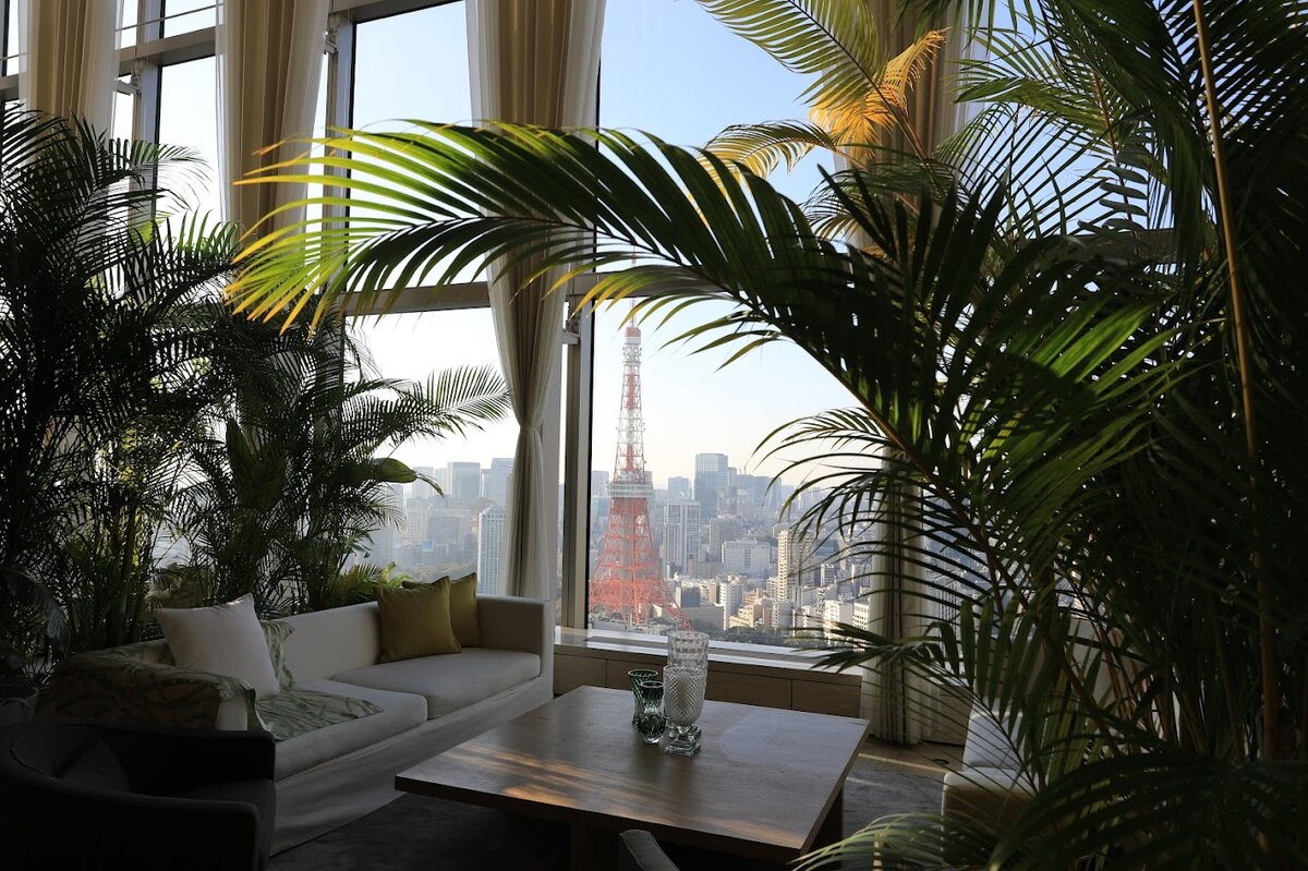 酒食堂 虎ノ門蒸留所　：居酒屋