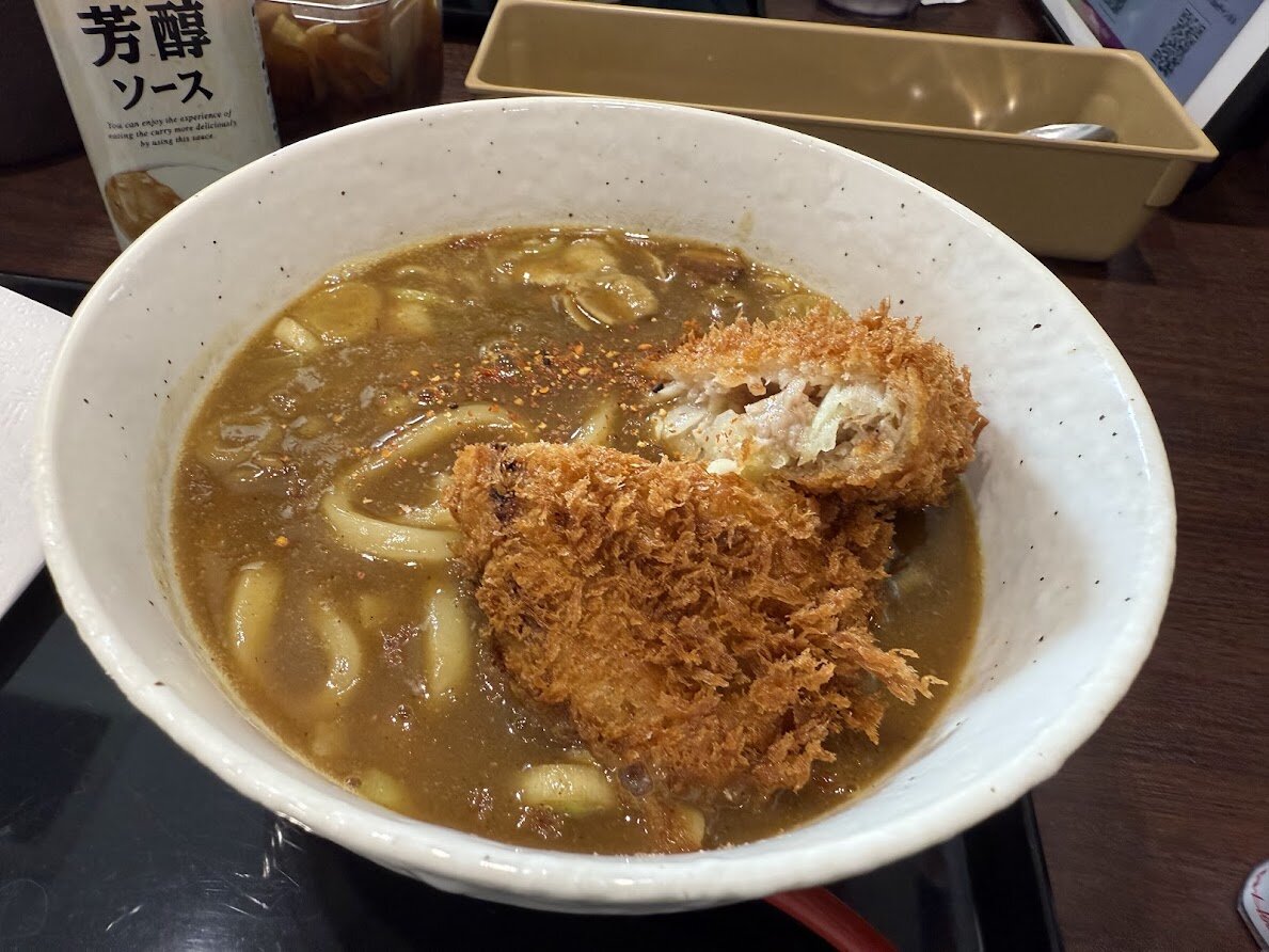 スターバックス コーヒー 名古屋則武新町1階店:スターバックスの店舗外観