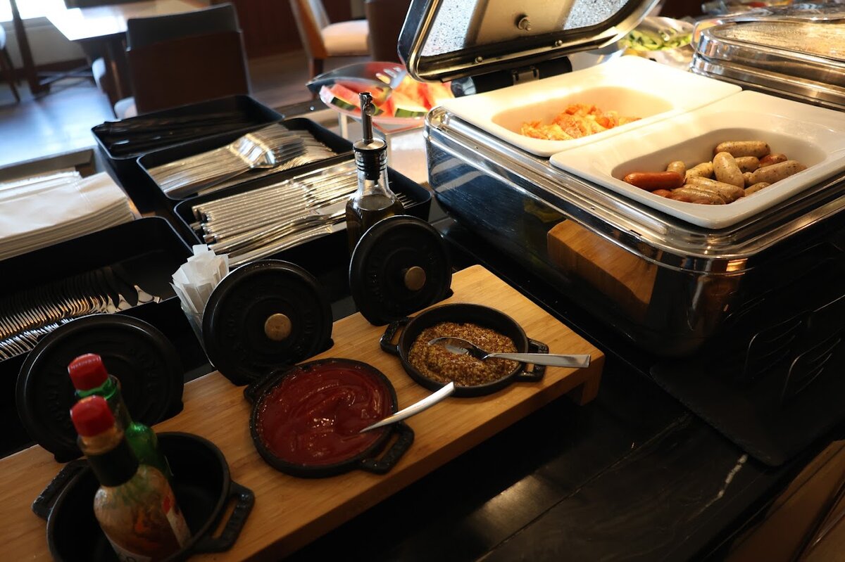 ヒルトン名古屋：鶏の手羽先焼き