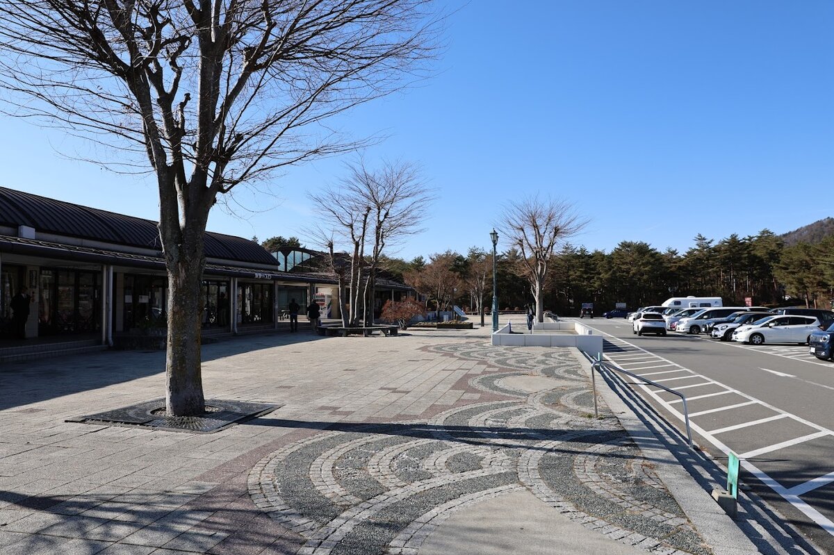 ヤマザキ Yamazaki：ホットスポットにでてきたコンビニ