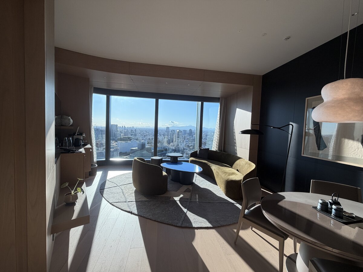 jw マリオット・ホテル東京：今回のお部屋は【エグゼクティブスイートキング】ラウンジ付...