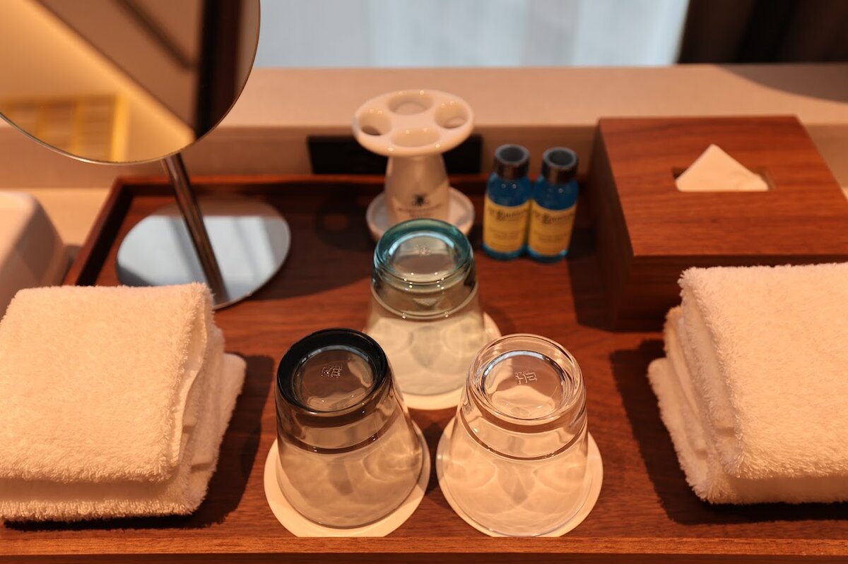 丸の内ホテル：部屋の窓から東京駅が眺められます。鉄道好きなら飽きない眺め