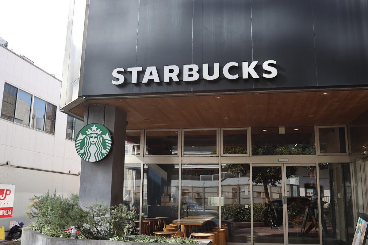 ヒルトン横浜ラウンジ：小さいドーナツ