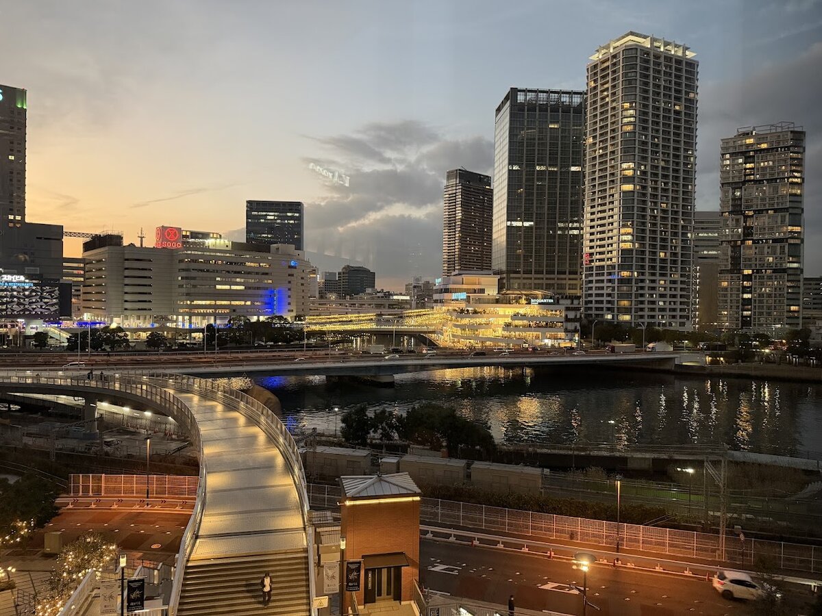 ヒルトン横浜で迎える、光と夜景に包まれた特別な年末年始