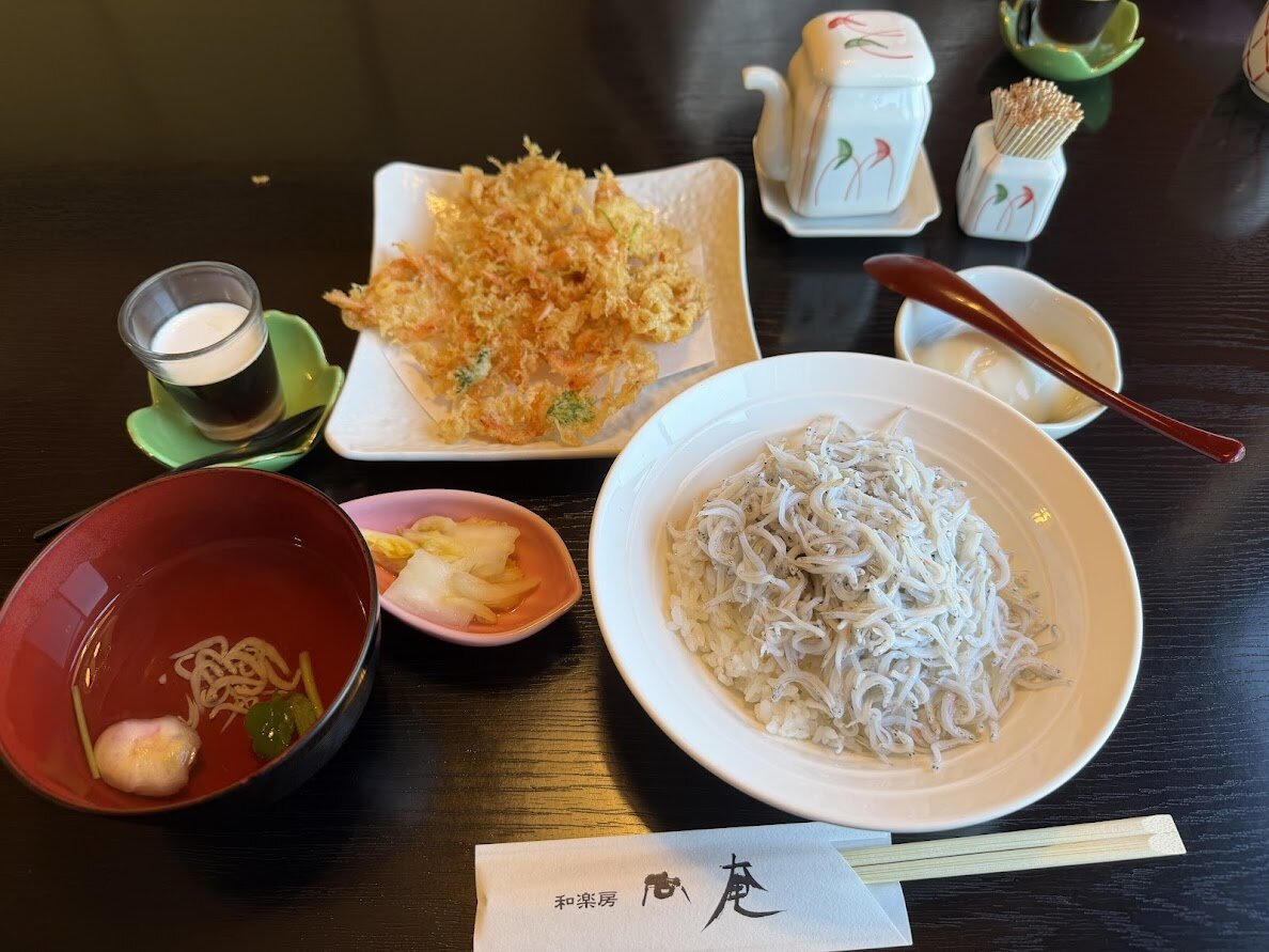 和楽房 尚奄：メニュー:海鮮丼