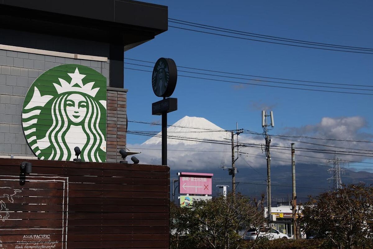 雨上がりの絶景～ふじのくに田子の浦みなと公園とスタバ巡り～