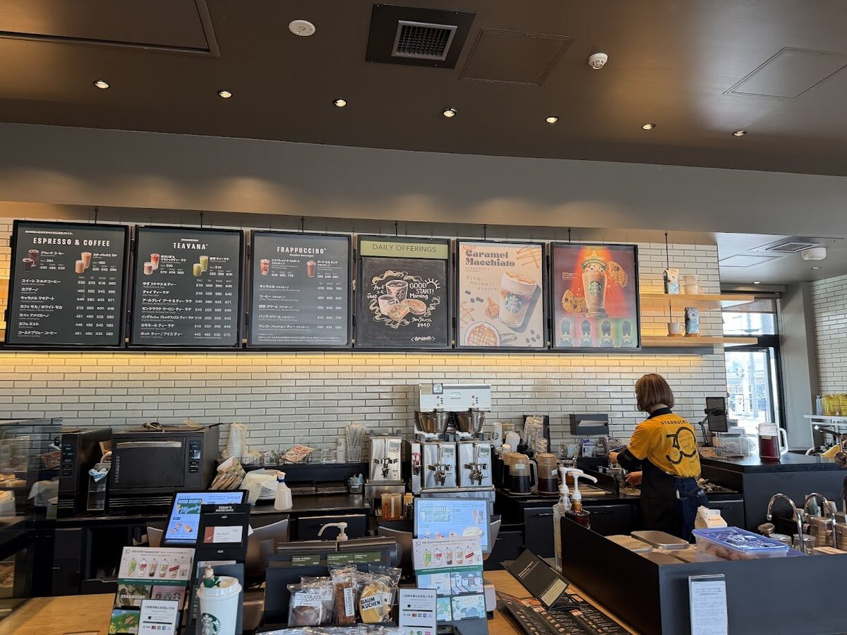 スターバックス コーヒー 藤枝高柳店：スターバックスの外観