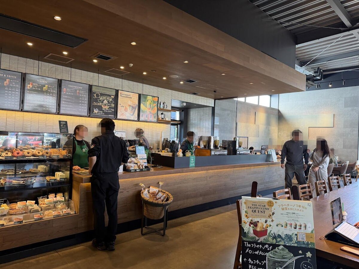スターバックス コーヒー イオンセントラルスクエア静岡店：スターバックスコーヒーの店舗外観