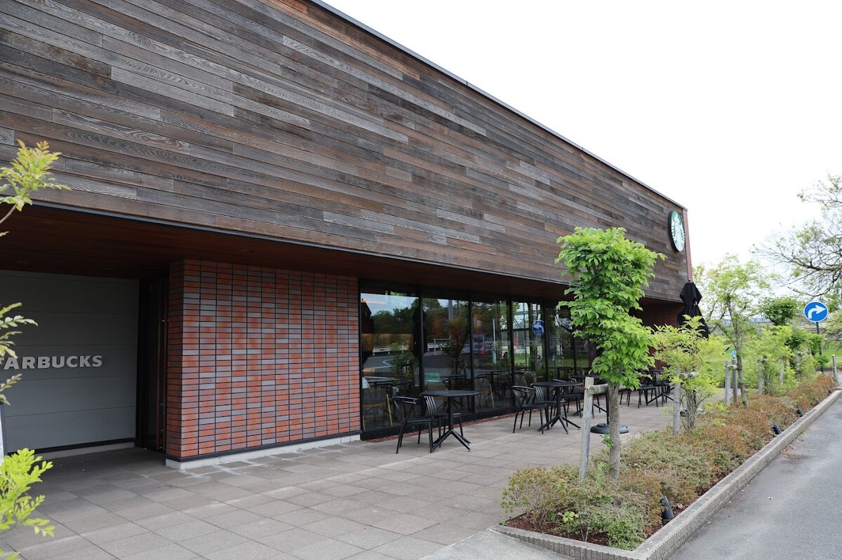 スターバックス コーヒー 焼津八楠店：スターバックスの外観