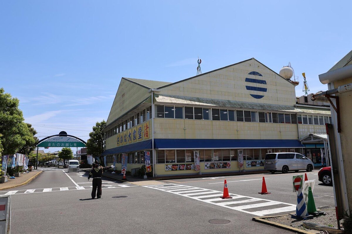スターバックス コーヒー 藤枝蓮華寺池公園店：スターバックスコーヒーの外観