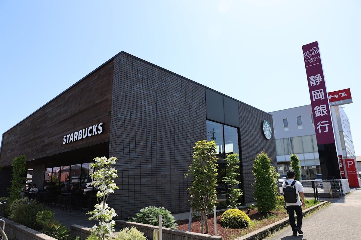 スターバックス コーヒー イオンセントラルスクエア静岡店：スターバックスコーヒーの店舗外観